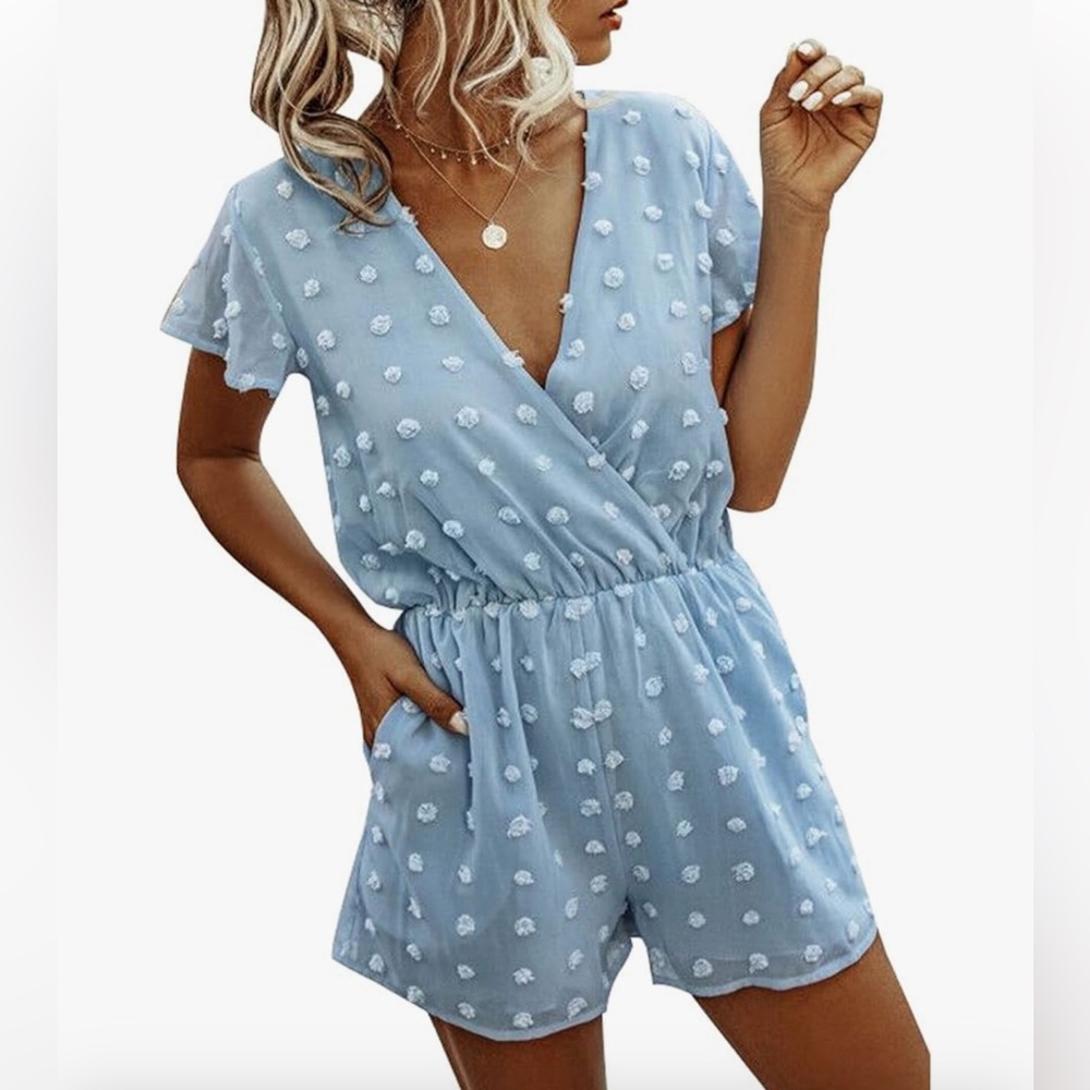 NWT BTFBM V Neck Swiss Dot Romper